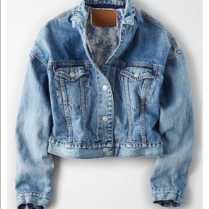 American Eagle denim jacket size S